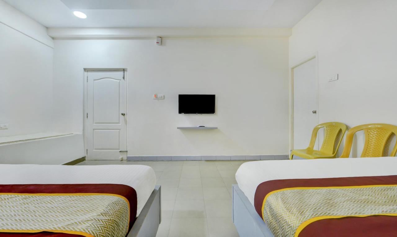 Hotel Sal Inn - Near Airport Ченнаї Екстер'єр фото