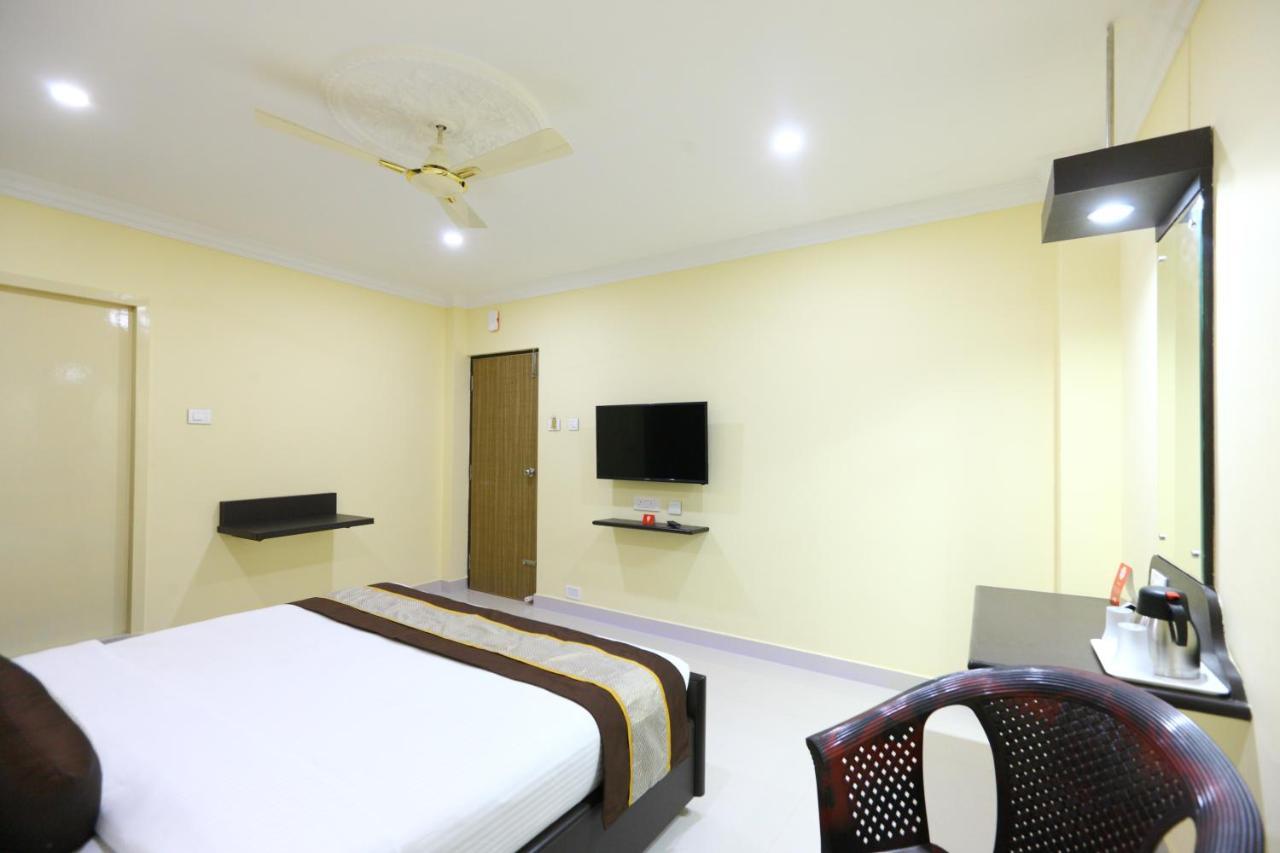 Hotel Sal Inn - Near Airport Ченнаї Екстер'єр фото