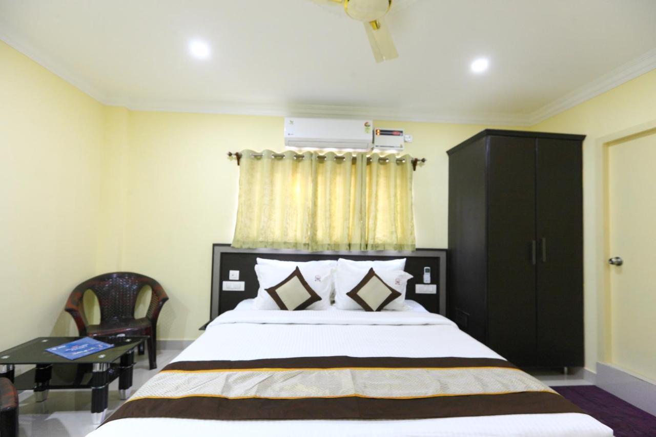 Hotel Sal Inn - Near Airport Ченнаї Екстер'єр фото