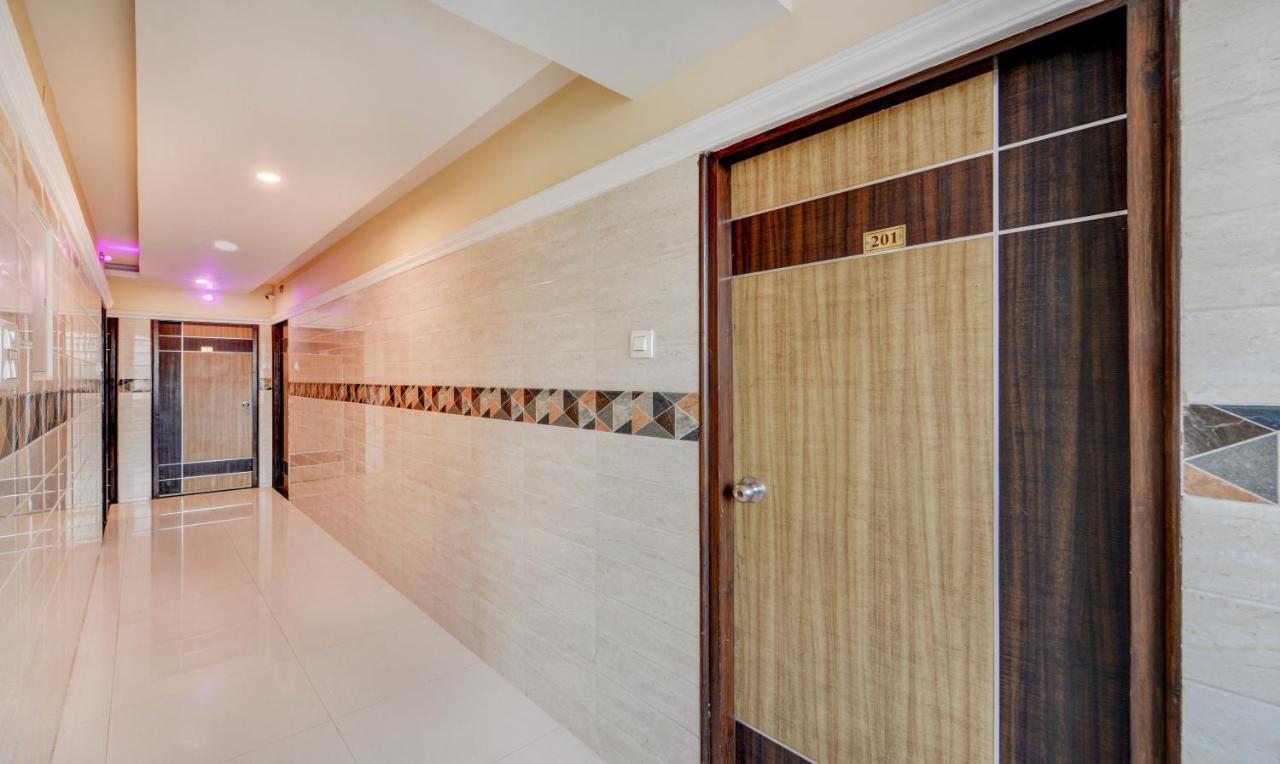 Hotel Sal Inn - Near Airport Ченнаї Екстер'єр фото