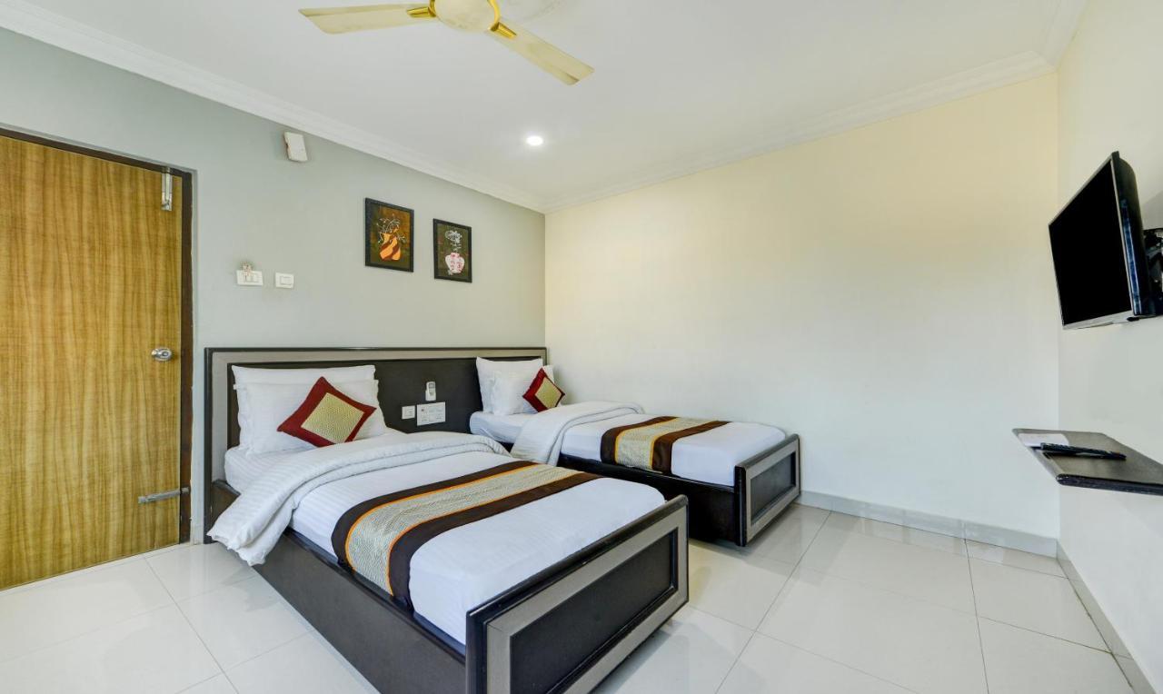 Hotel Sal Inn - Near Airport Ченнаї Екстер'єр фото