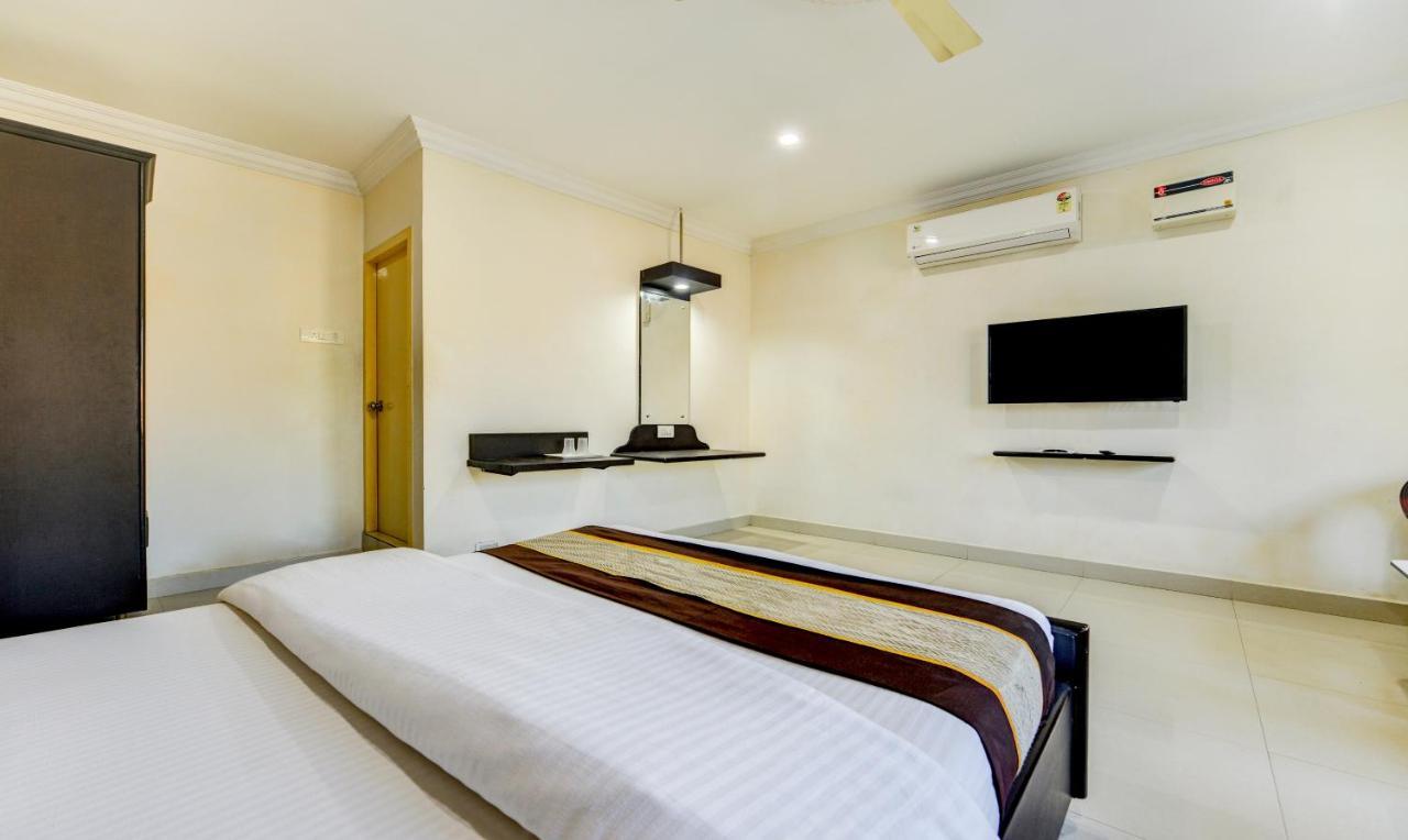Hotel Sal Inn - Near Airport Ченнаї Екстер'єр фото